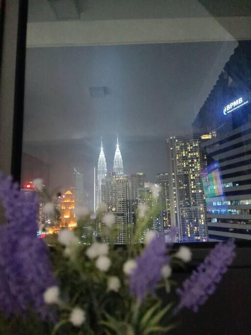 Pangsapuri Cls 16b Klcc Balcony View