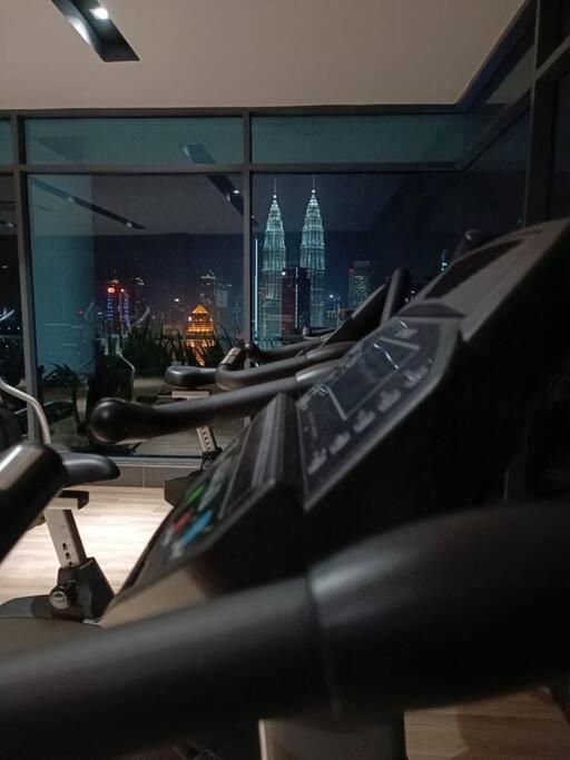 Pangsapuri Cls 16b Klcc Balcony View
