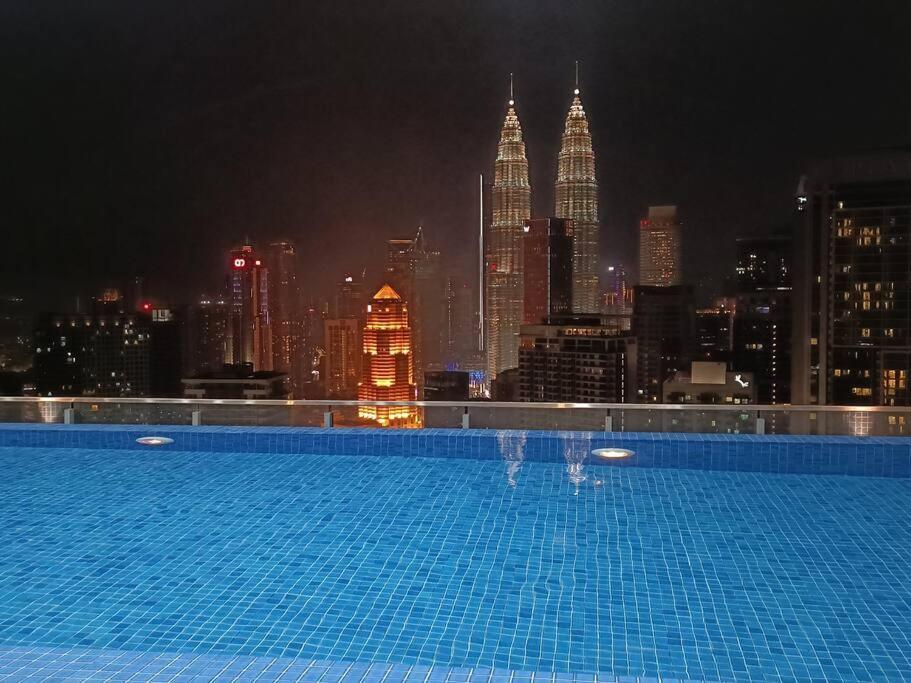 Cls 16b Klcc Balcony View Pangsapuri *