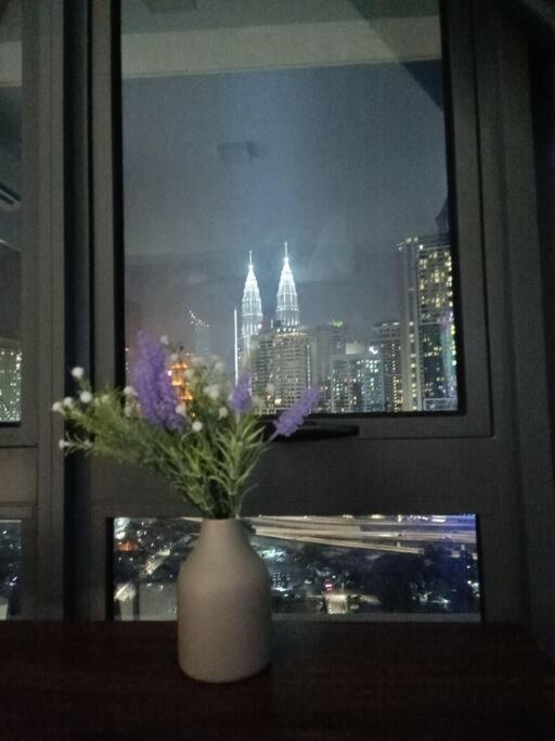 Pangsapuri Cls 16b Klcc Balcony View *