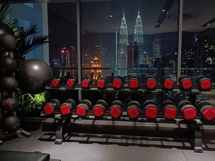 Cls 16b Klcc Balcony View Pangsapuri Kuala Lumpur