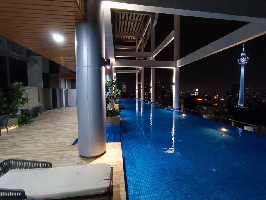 Cls 16b Klcc Balcony View Pangsapuri *